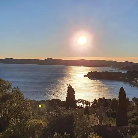 Splendide Vue 180° A 500 M De La Βίλα Le Lavandou
